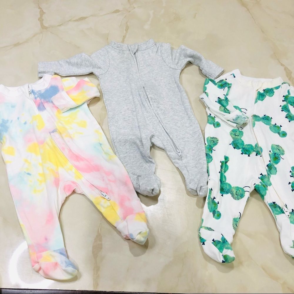 Old navy newbie footsies bundle of 3